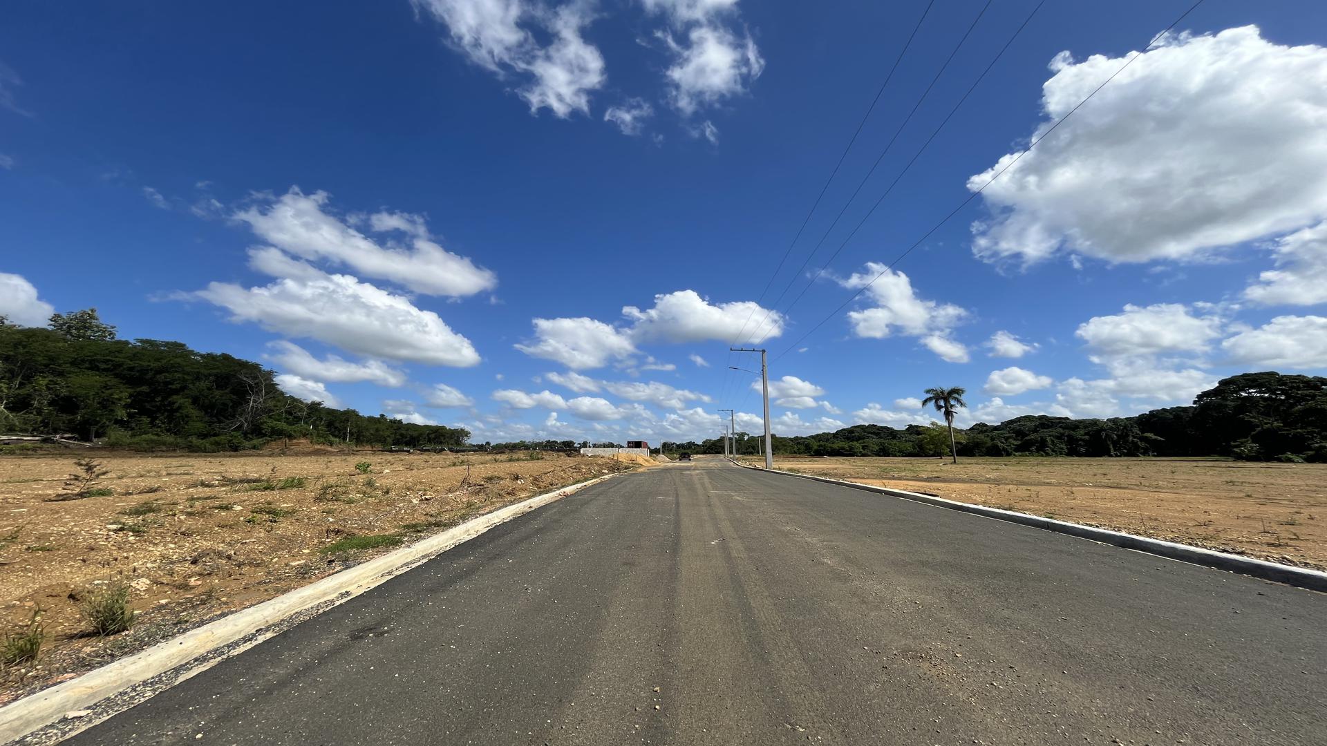solares y terrenos - Terreno en Venta en Santo Domingo 6