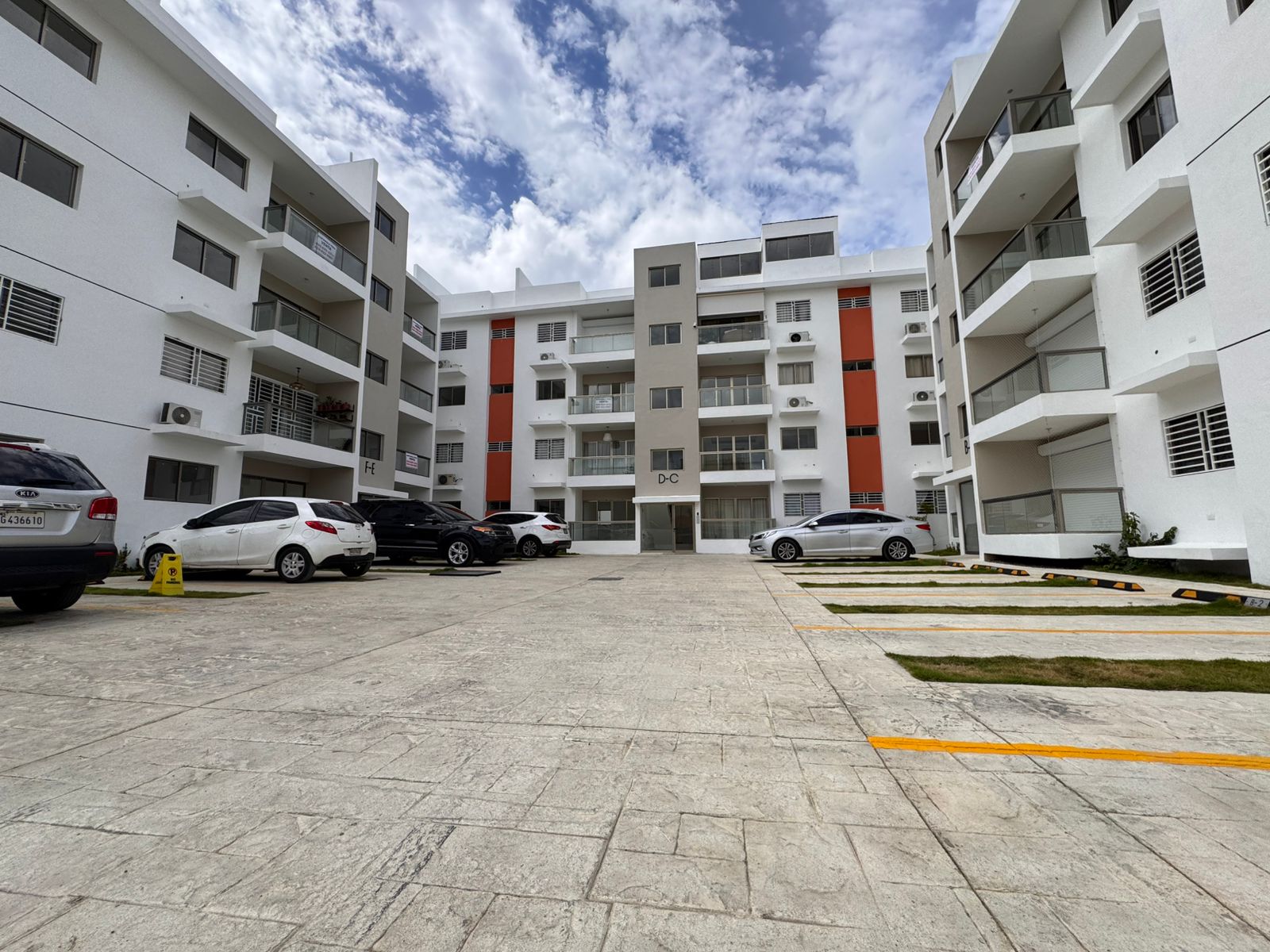 apartamentos - Venta de Apartamento en Reparto los tres ojos