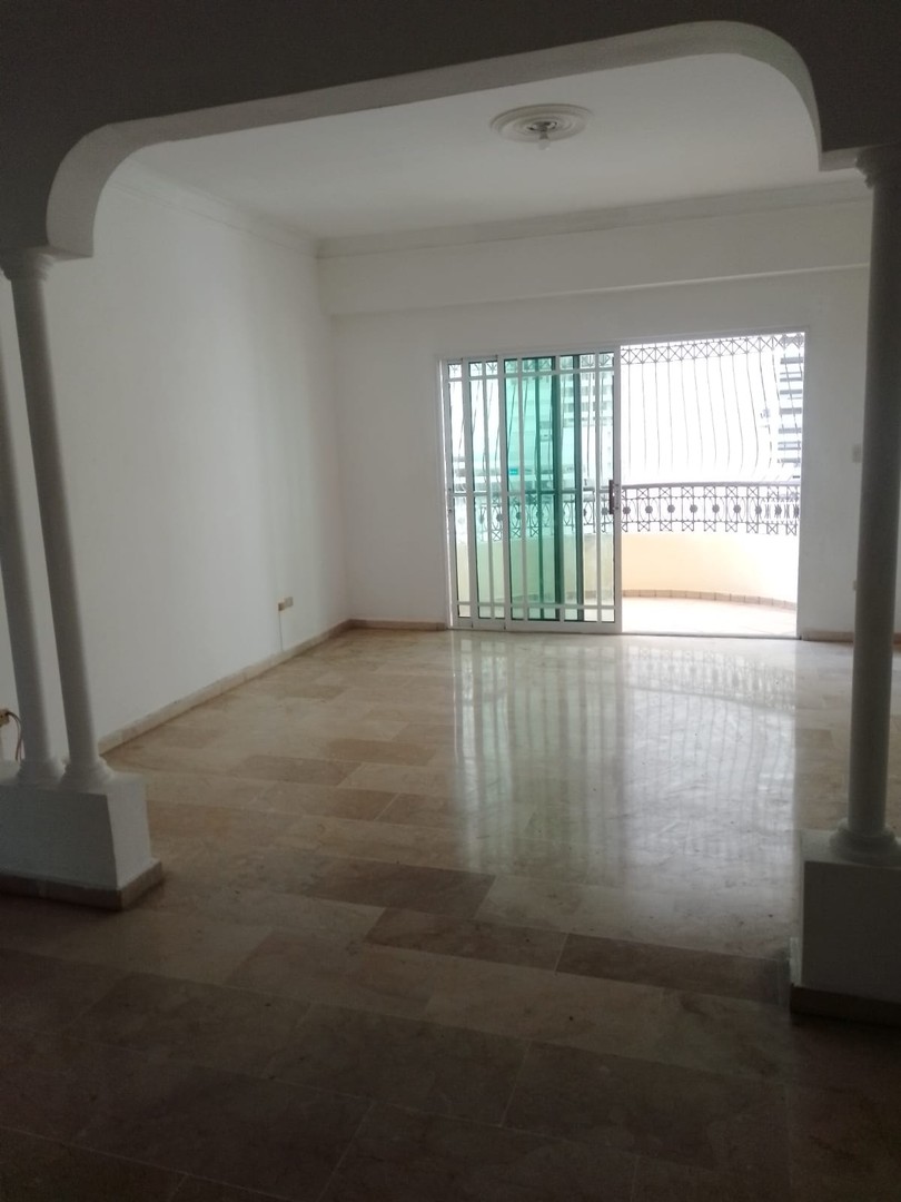 apartamentos - Vendo en Bella Vista vacío  1
