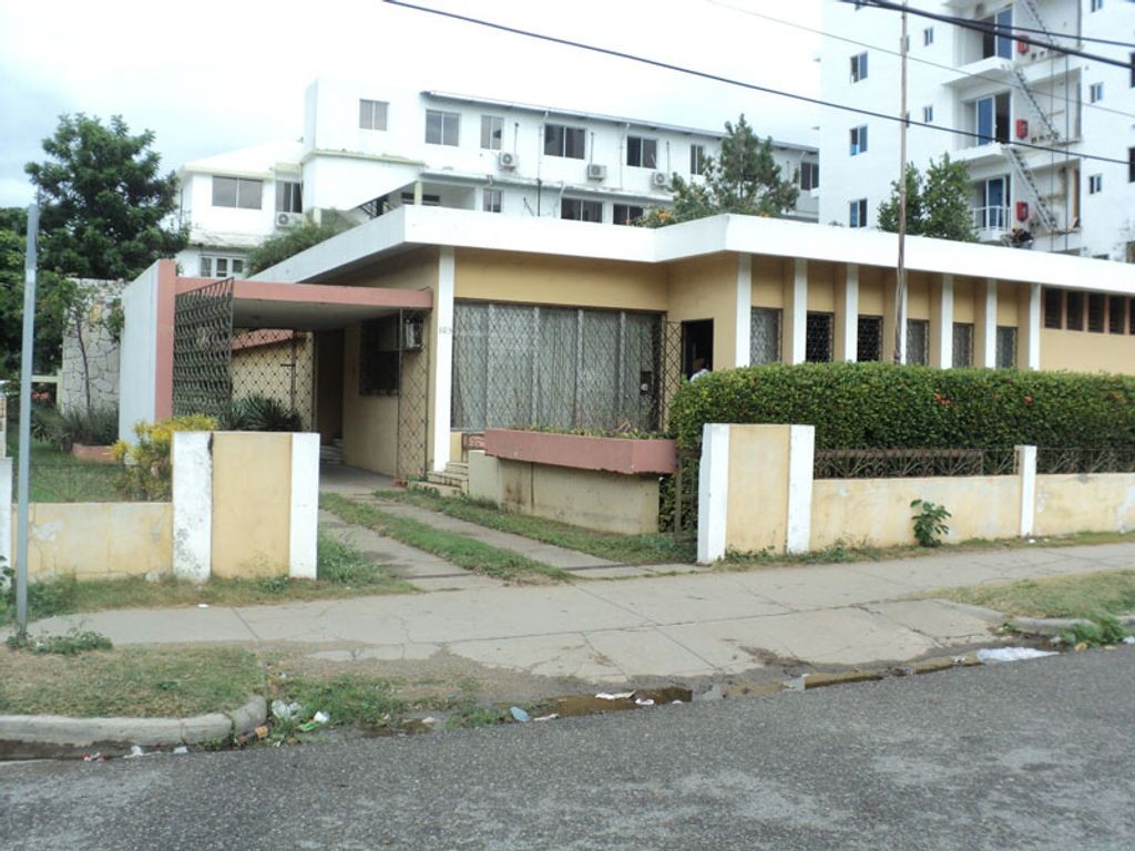 casas - VENTA DE CASA-GAZCUE 1008 M2