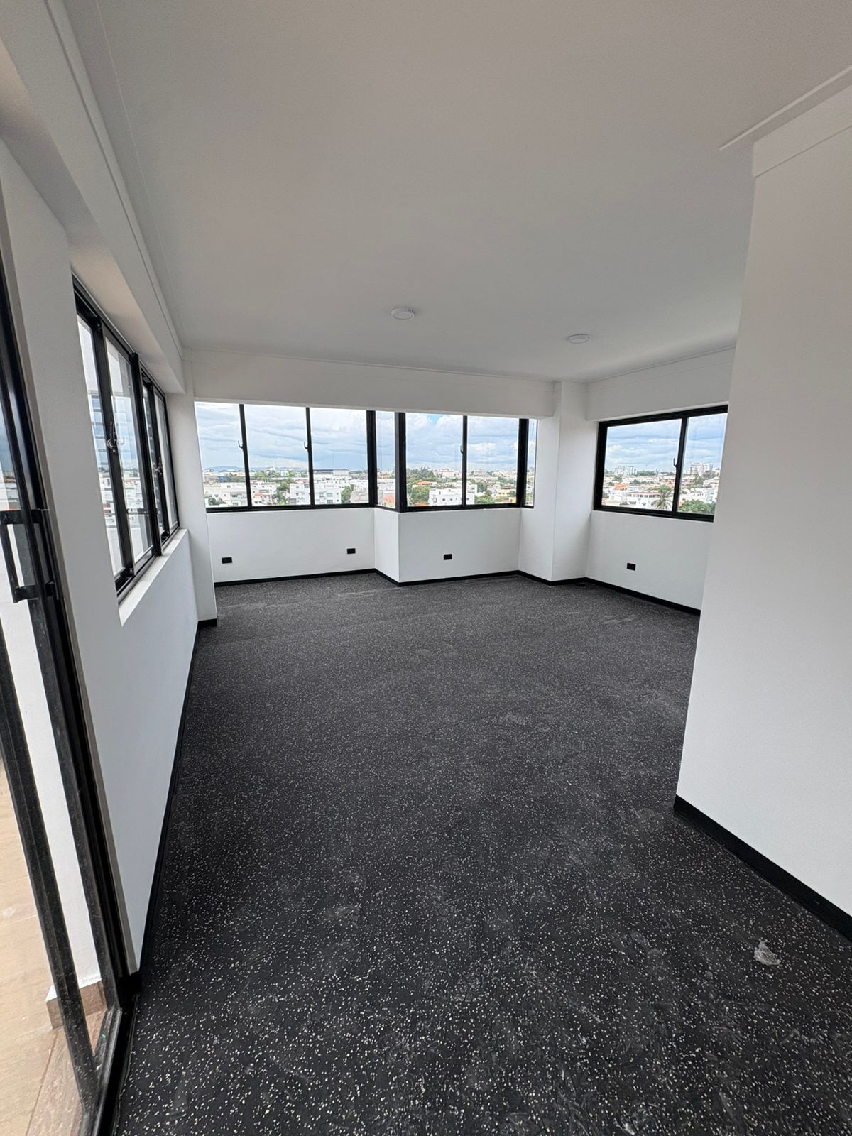 apartamentos - Alquilo apartamento nuevo en Los Restauradores  8