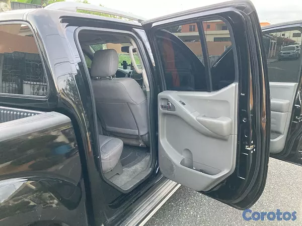 jeepetas y camionetas - Nissan Frontier SV 7