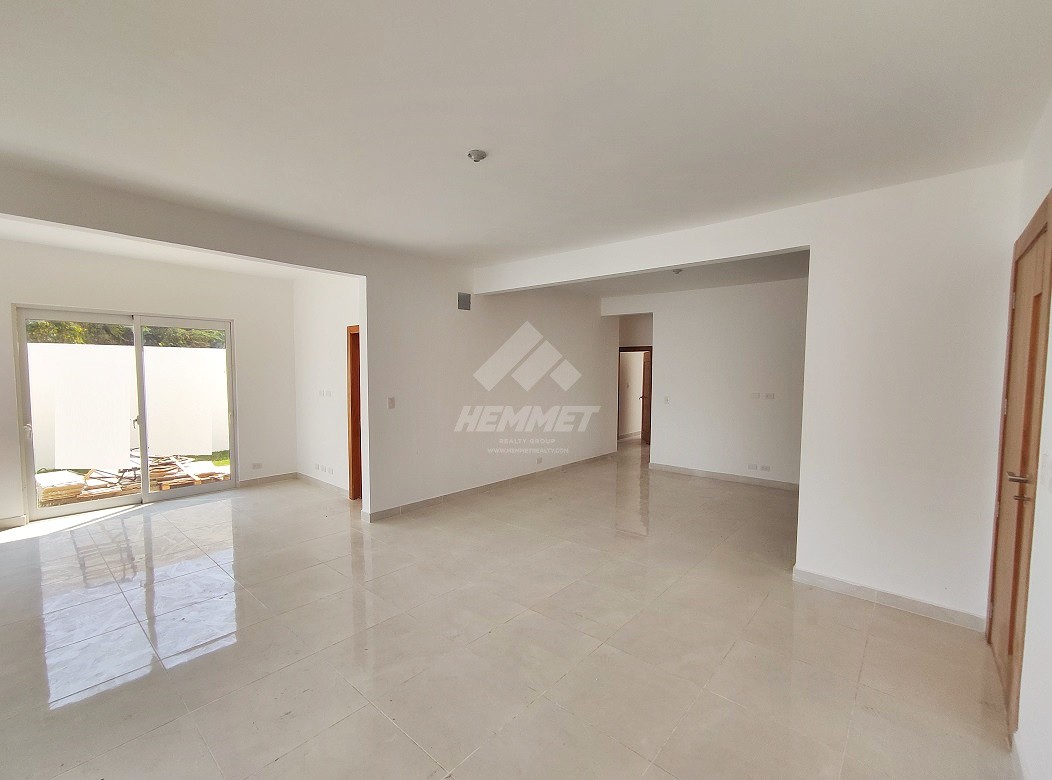 apartamentos - 1ER NIVEL CON 76 MTS2 PATIO PRIVADO Y GYM LOS LAURELES SANTIAGO  2