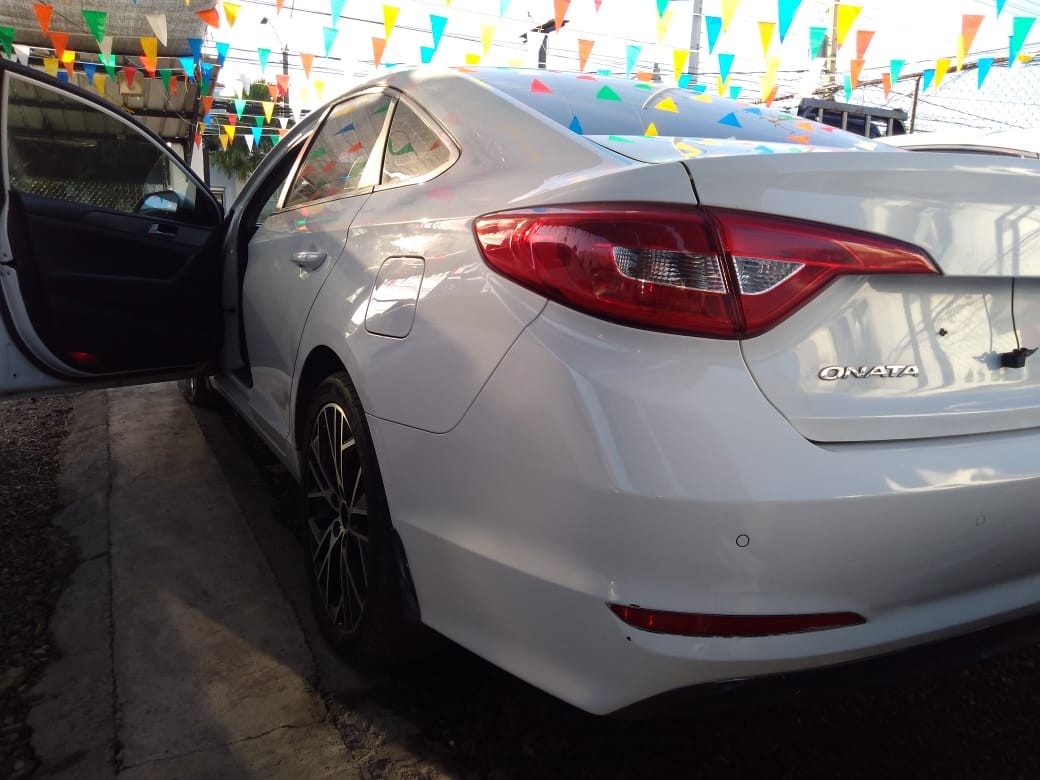 carros - HYUNDAI SONATA 2017 BLANCO 5