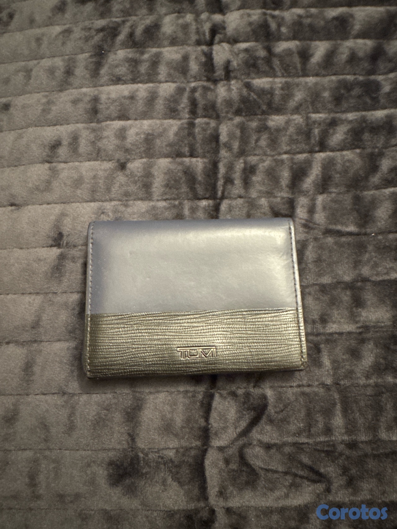 carteras y maletas - Cartera Tumi Como Nueva, Precio Negociable 1
