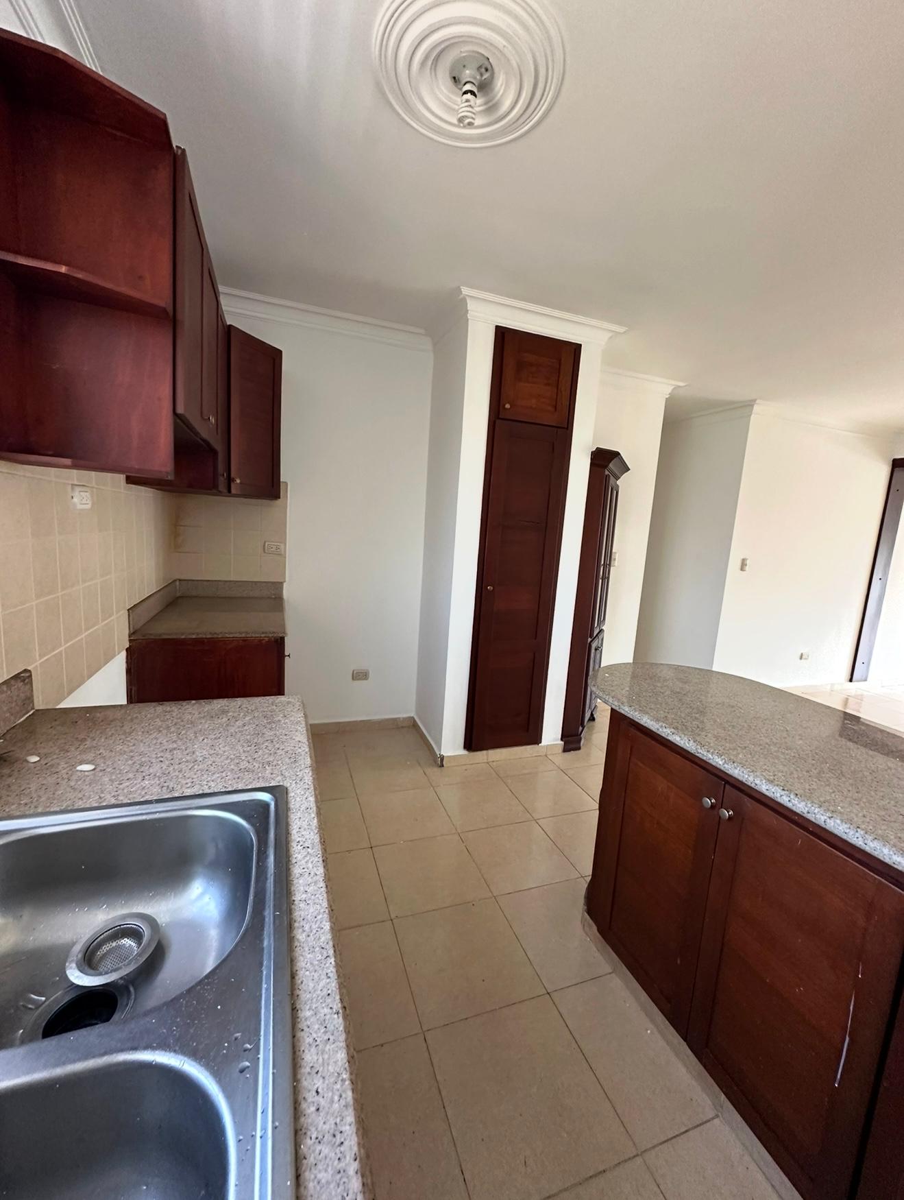 apartamentos - APARTAMENTO EN VENTA EN SANTIAGO. 4