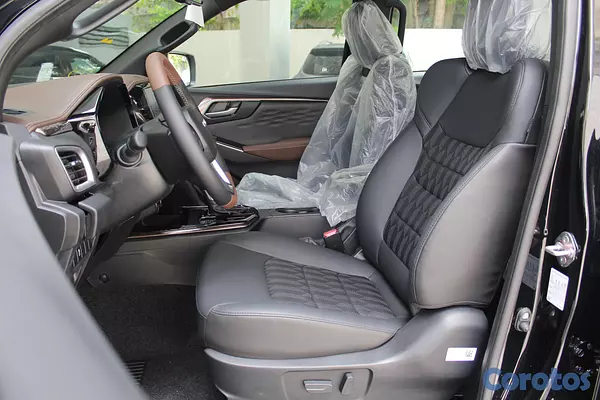 jeepetas y camionetas - Isuzu DMAX 2026 3