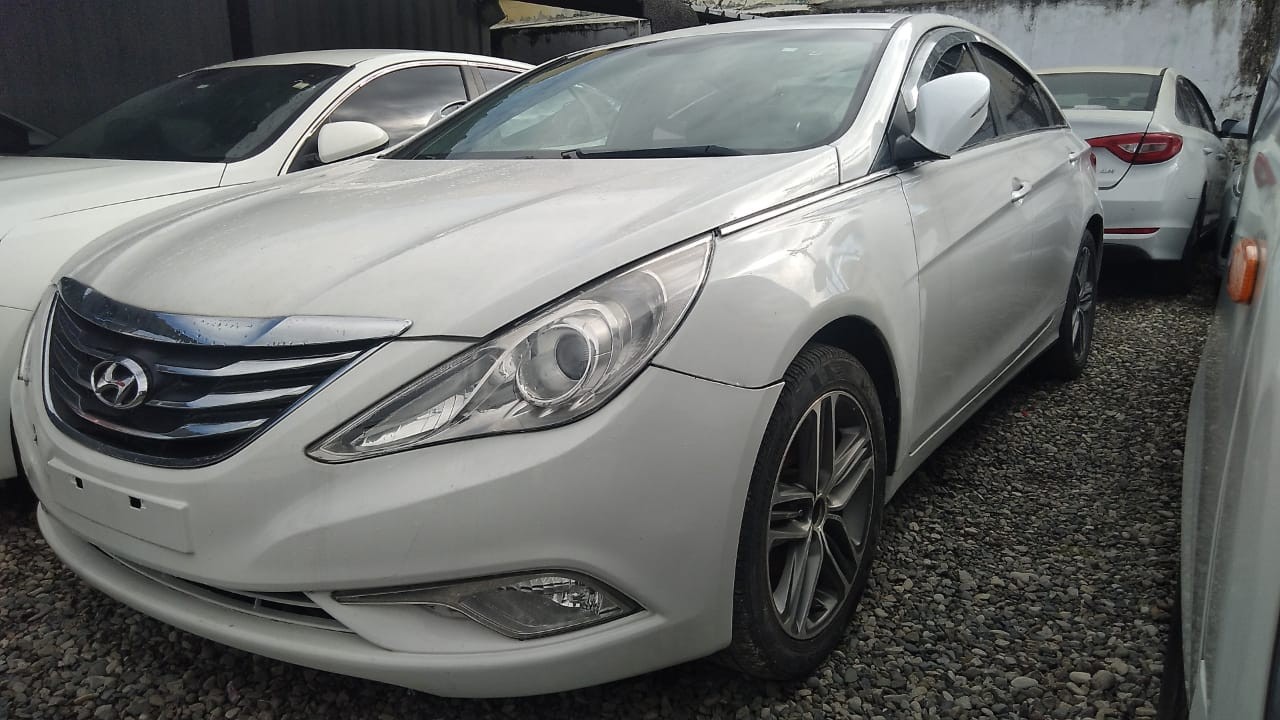 carros - HYUNDAI SONATA Y20 2016 BLANCO