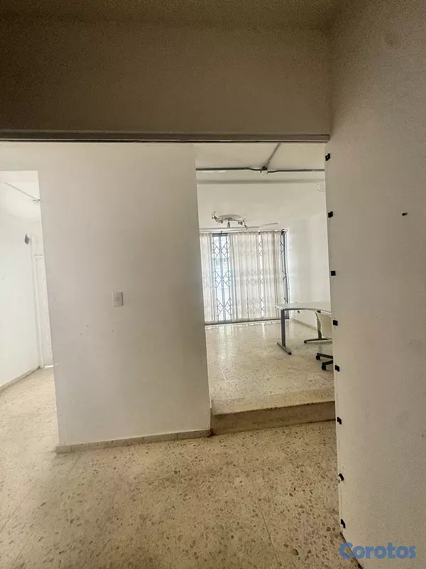 oficinas y locales comerciales - CASA COMERCIAL  5