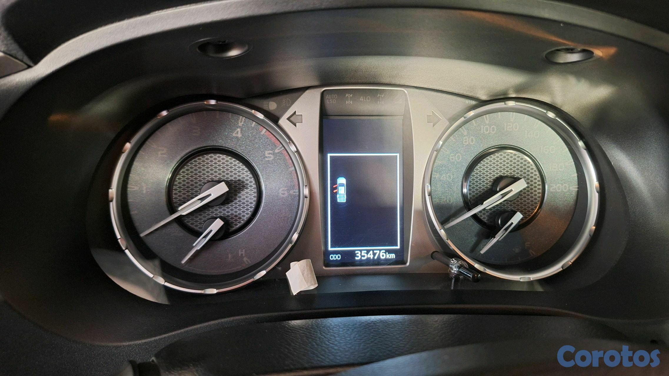 jeepetas y camionetas - Toyota hilux 2024 6