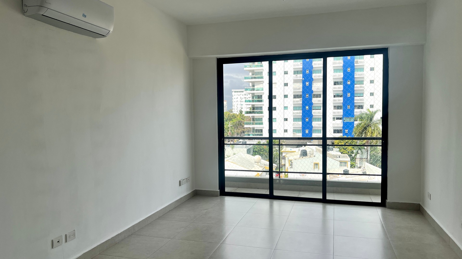 apartamentos - Apartamento CON LINEA BLANCA en alquiler en La Esperilla 2