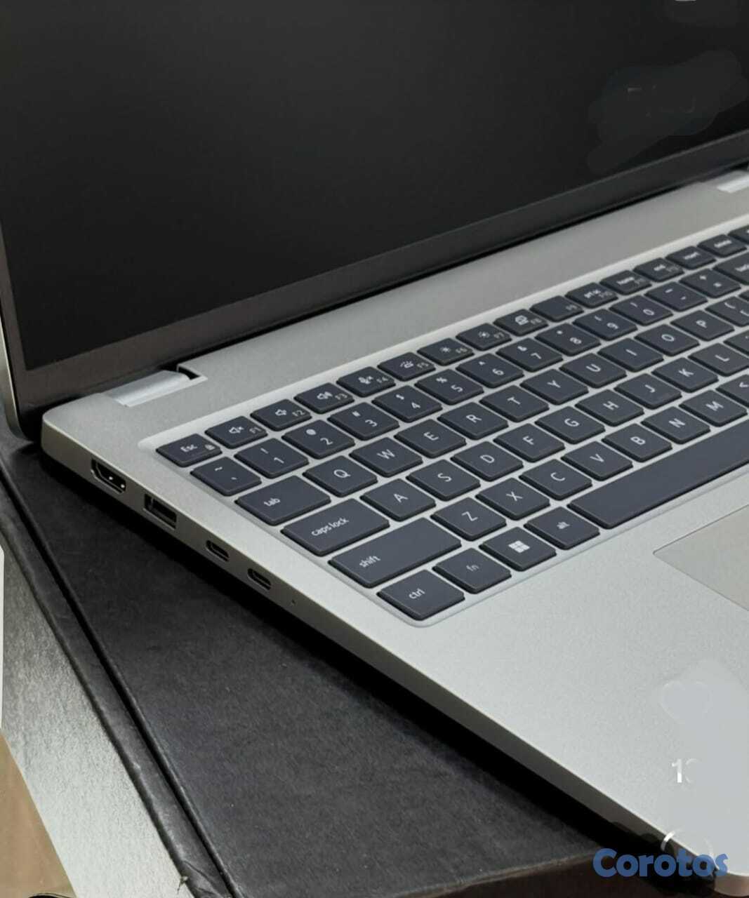 computadoras y laptops - Laptop Dell Pro 16" Con IA, FHD+, Ultra 7 266V, 16GB RAM, 512GB SSD, W 11, Nueva 3