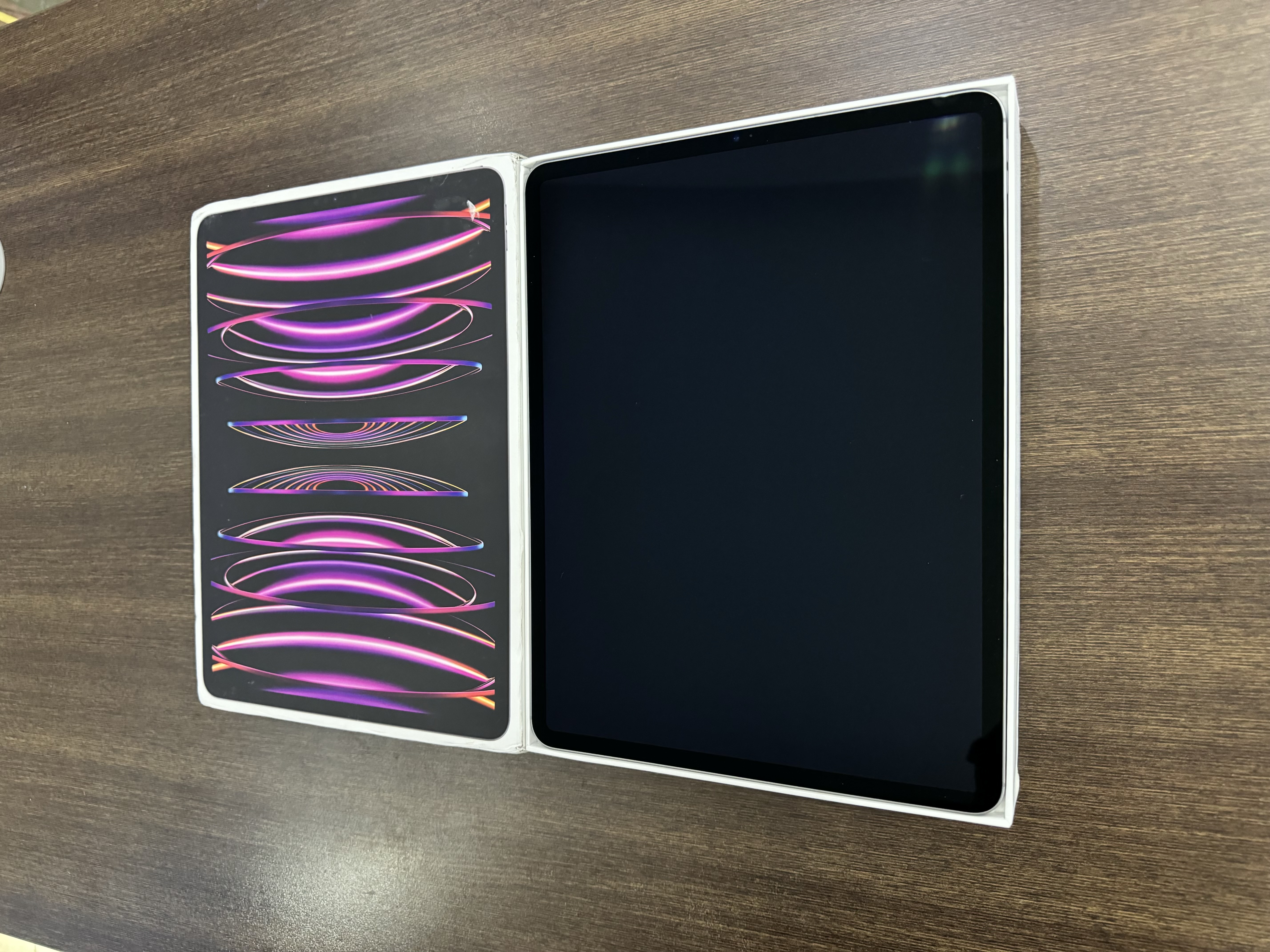 celulares y tabletas - iPad Pro 12.9 inch 6ta Gen 128GB - M2 Apple Chip Nueva RD$ 51,500 NEG 2