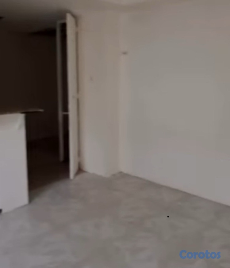 oficinas y locales comerciales - se alquila local  4