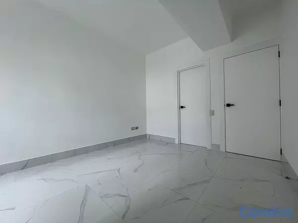 apartamentos - Vendo Apto en TORRE SHALOM ROYAL VIII, ENS. PIANTI 2