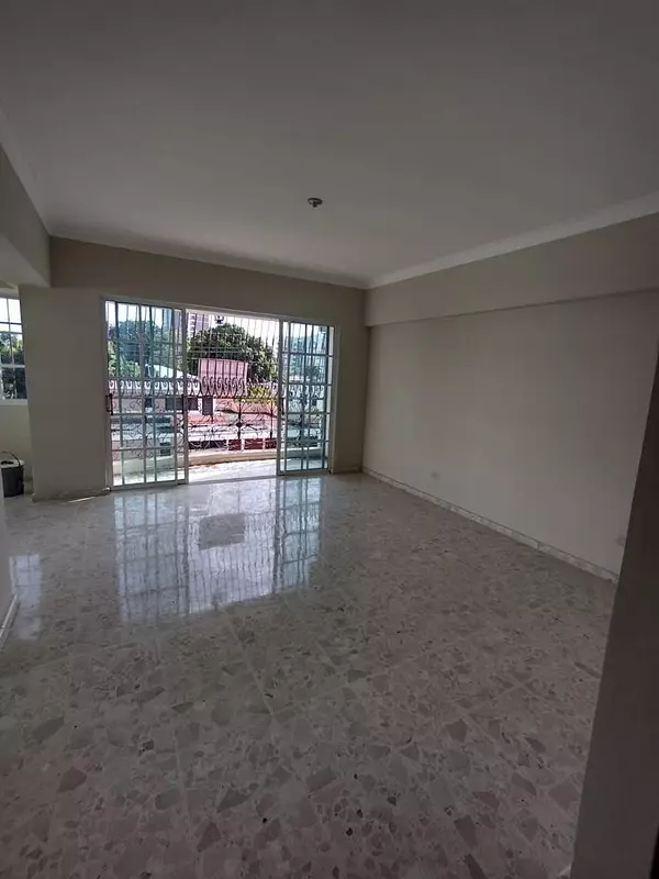 apartamentos - Alquiler Apartamento de 3 Habitaciones, Los Cacicazgos, Santo Domingo 3