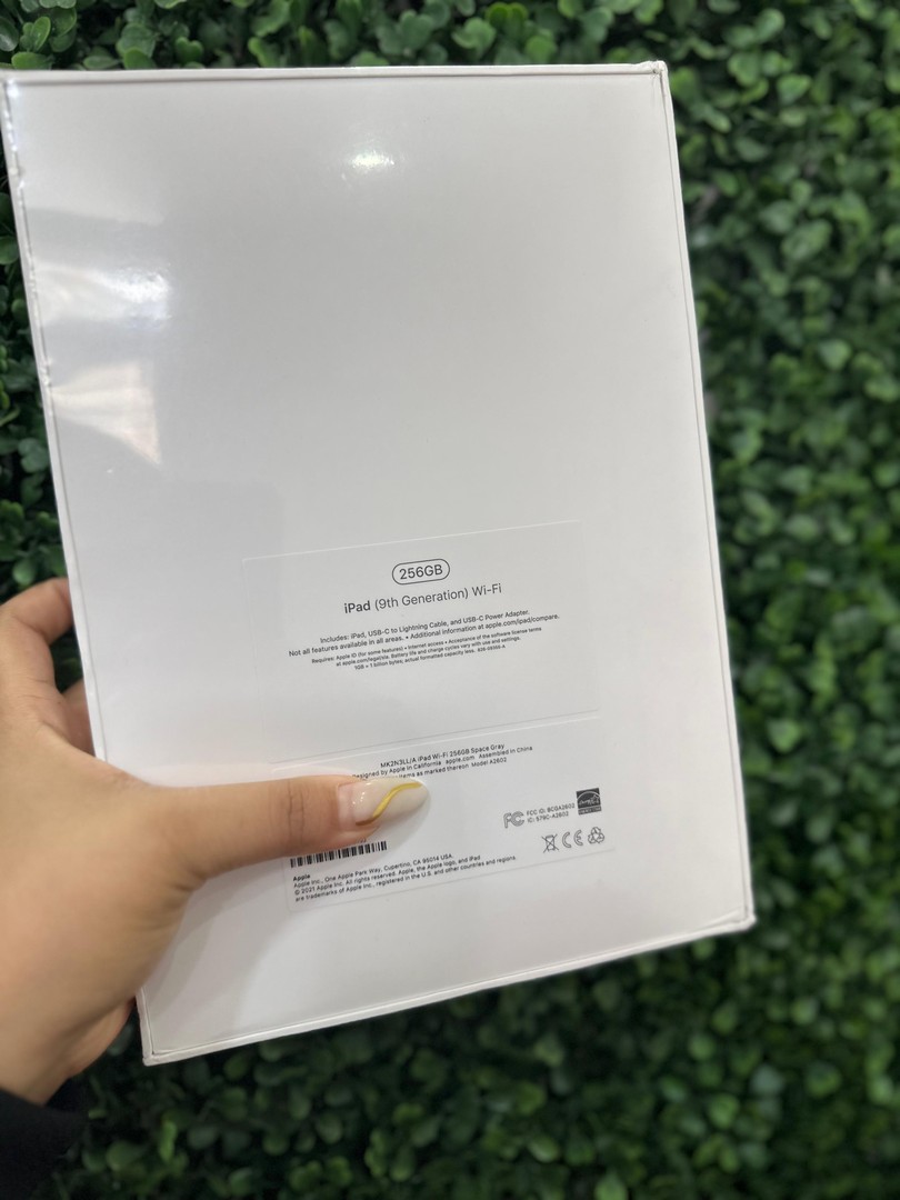celulares y tabletas - IPAD 9NA GENERACION 256GB SELLADA-NUEVA SILVER Y SPACE GRAY  2