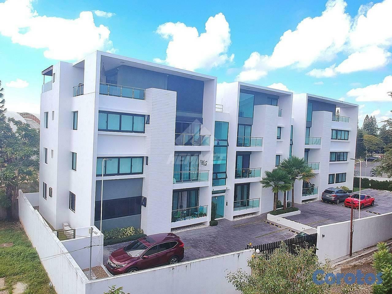 apartamentos - 2DO NIVEL AMUEBLADO PROXIMO PUCMM SANTIAGO 1