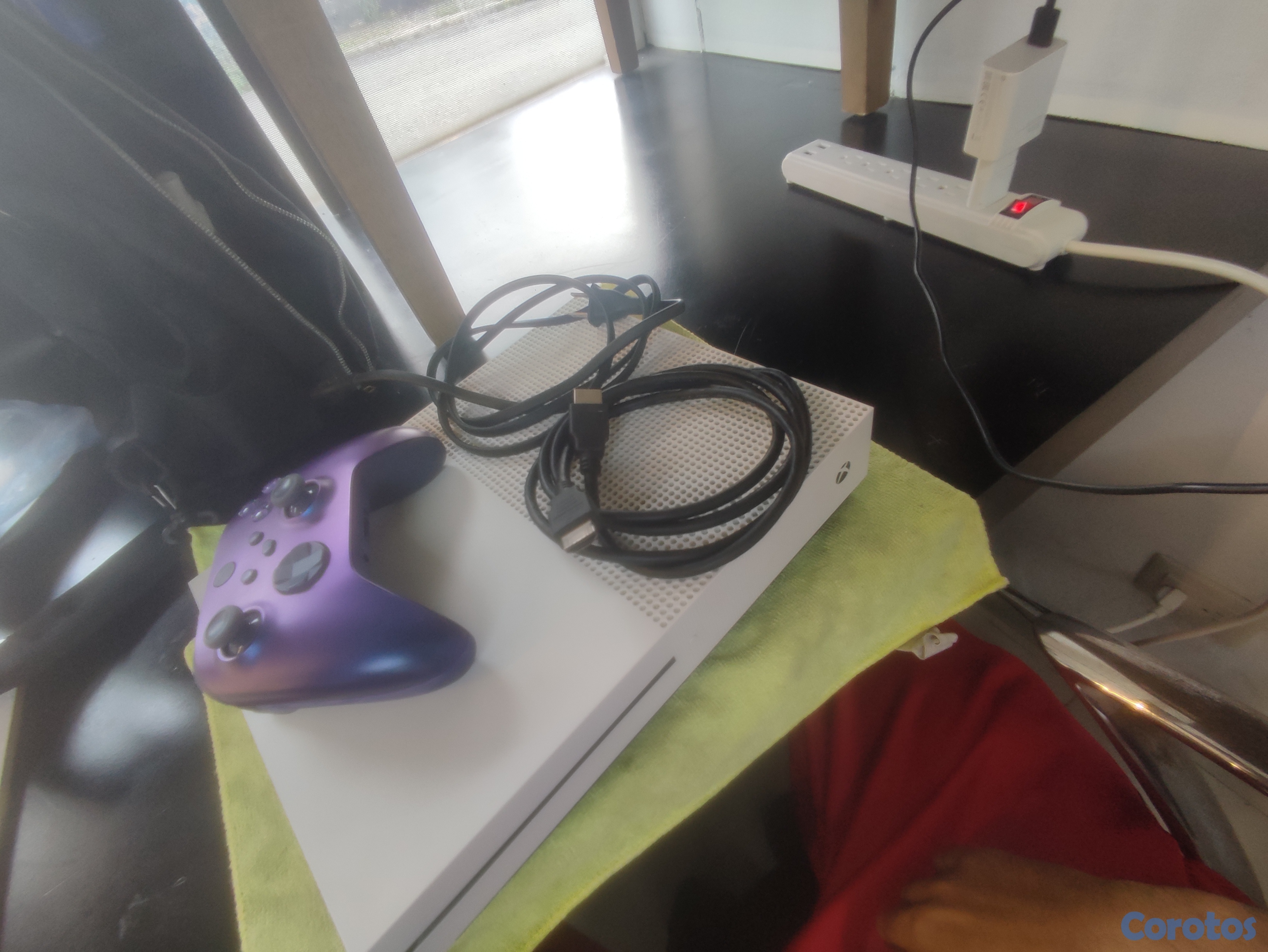 consolas y videojuegos - XBOX ONE S 1TR  2