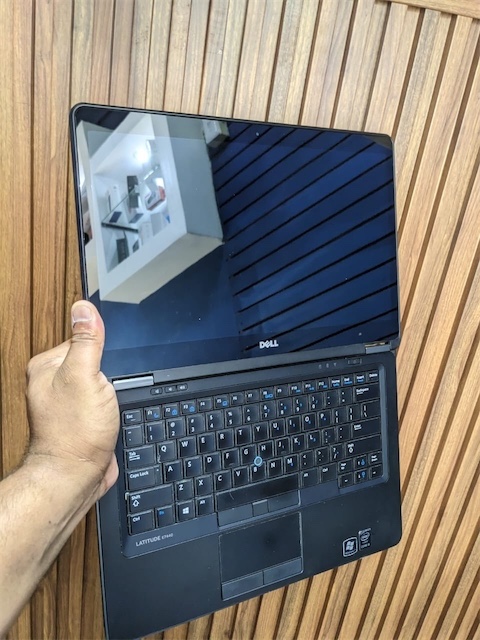 computadoras y laptops - Dell touch E7440