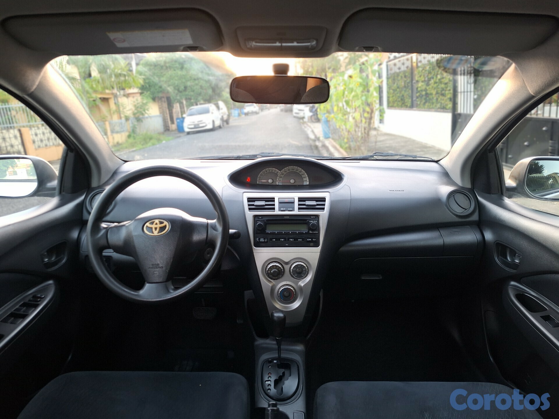 carros - 2007 Toyota Yaris 7