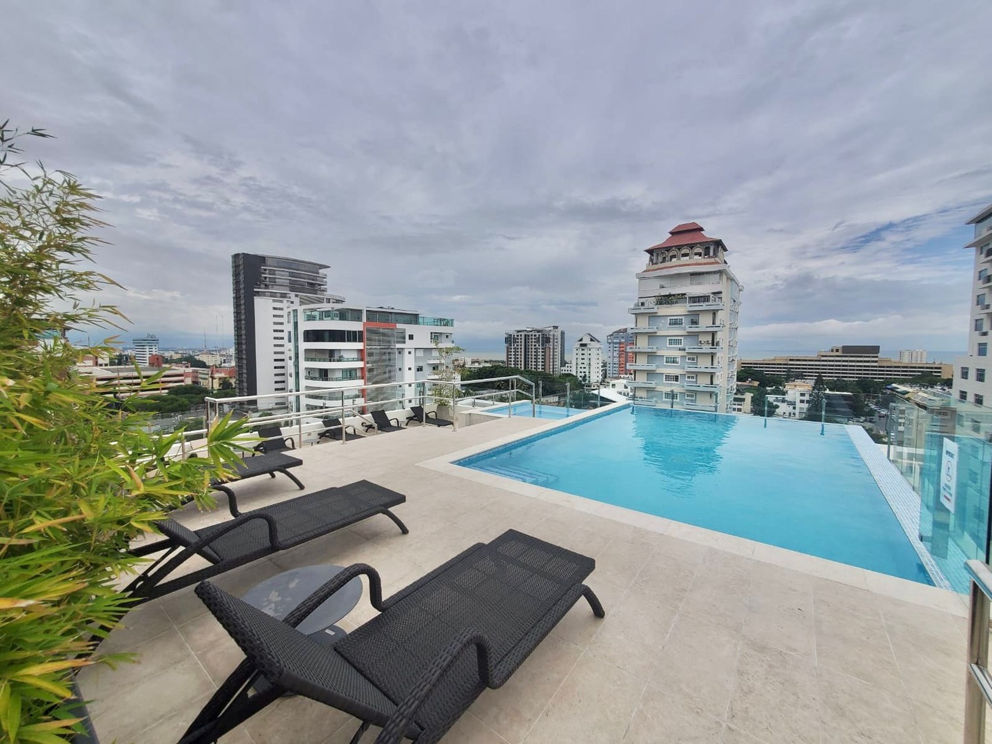 apartamentos - Apartamento Nuevo en Venta
BELLA VISTA SUR
USD 292,325.
Mantenimiento: RD$11,300 0