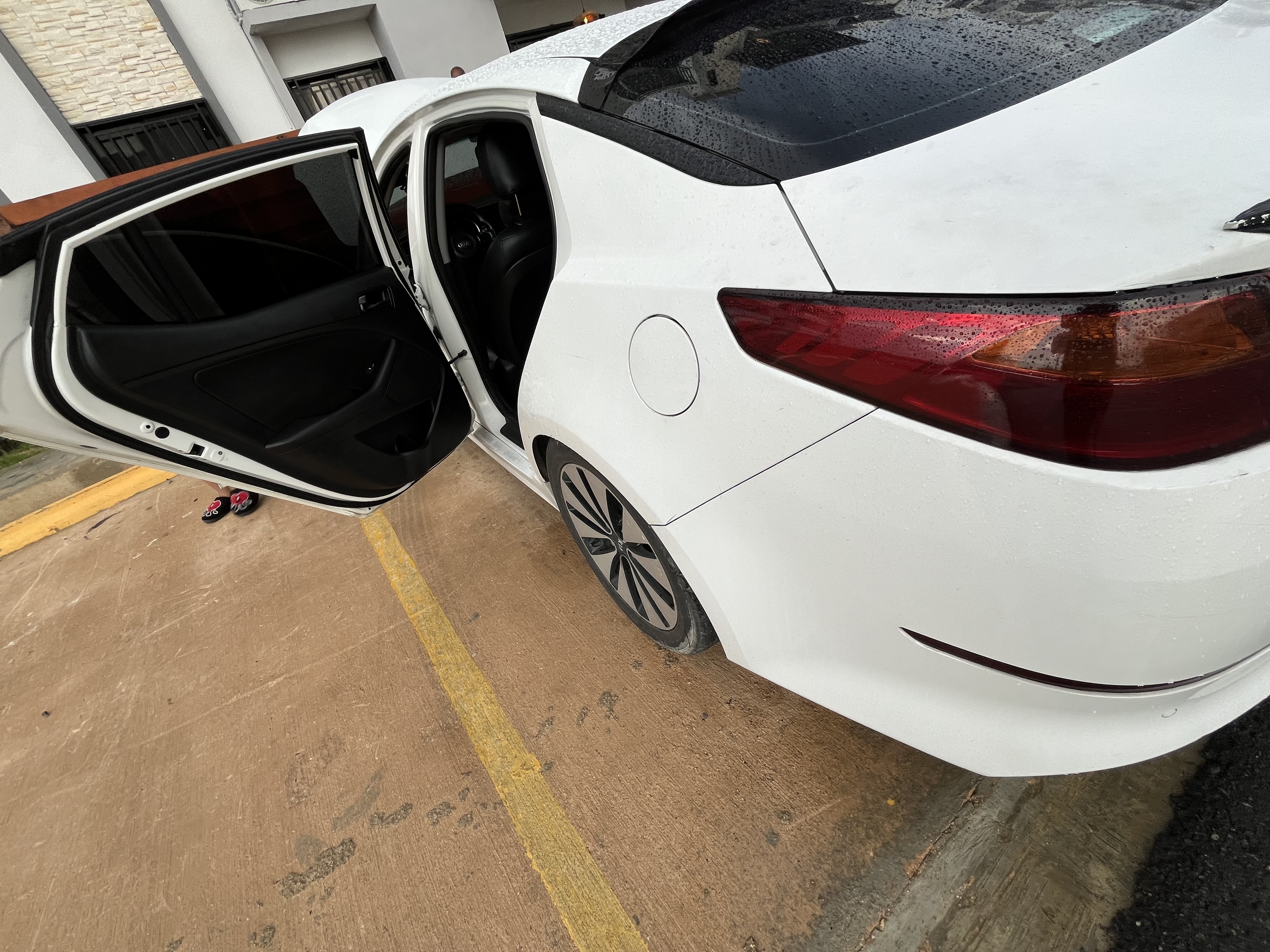 carros - Vendo kia k5 de Oportunidad  4