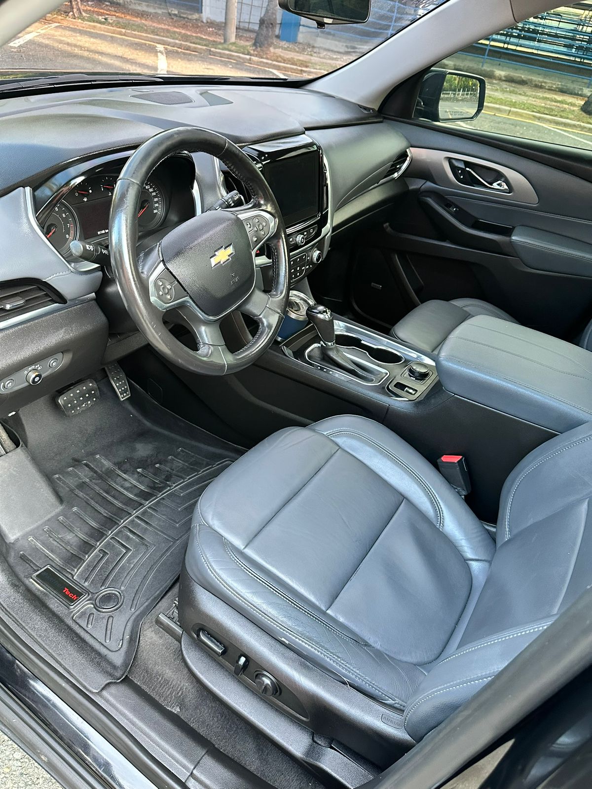 jeepetas y camionetas - chevolet travelse 2019 2