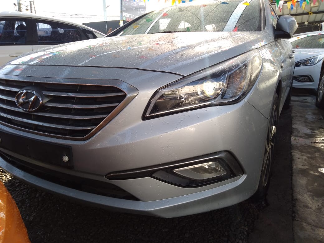 carros - HYUNDAI SONATA 2019 GRIS