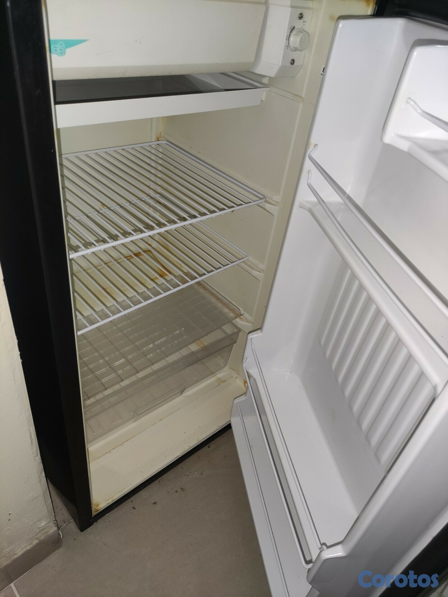 electrodomesticos - Nevera ejecutiva  1