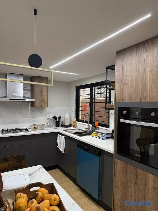 casas - 🔵 Casa 2 niveles 340 Mts en Viejo Arroyo Hondo  10