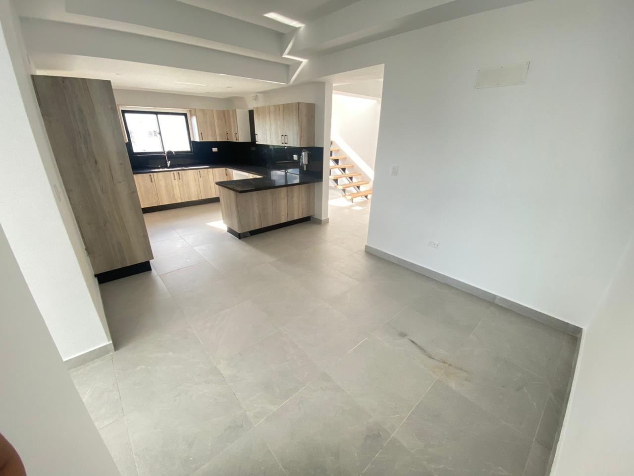 penthouses - Pent-house Nuevo en VentaMIRADOR SUR Mantenimiento: RD$12,000. 2
