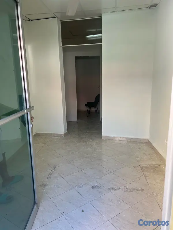 oficinas y locales comerciales - local comercial Don Bosco 12