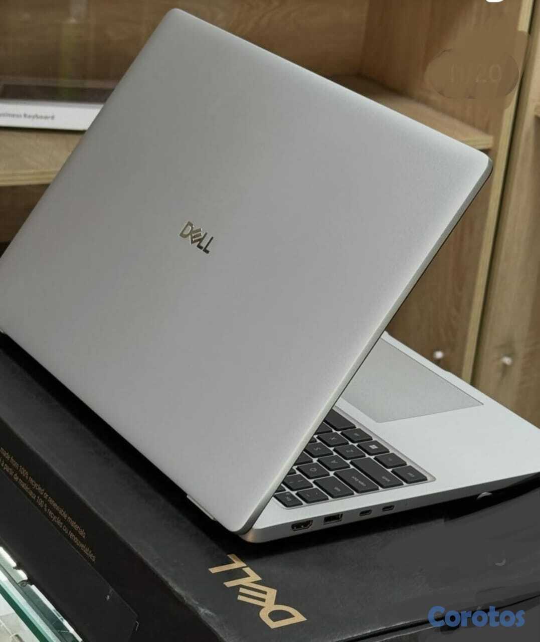 computadoras y laptops - Laptop Dell Pro 16" Con IA, FHD+, Ultra 7 266V, 16GB RAM, 512GB SSD, W 11, Nueva 4