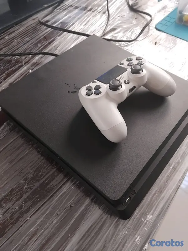 consolas y videojuegos - Playstation 4 Slim 500g excelentes condiciones tenemos mas juegos y reparamos  4