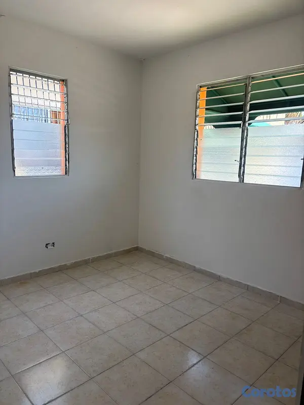 apartamentos - Renta-Alquiler Excelente Apartamento, Las palmas d 8
