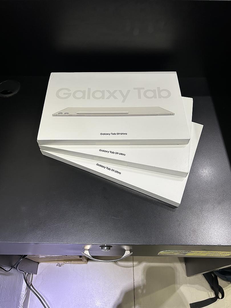 computadoras y laptops - SAMSUNG GALAXY TAB S9 ULTRA 14.6" 256GB SELLADA WIFI SELLADAS OFERTAS  1