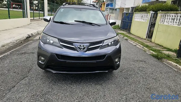 jeepetas y camionetas - Toyota rav4 2015  12