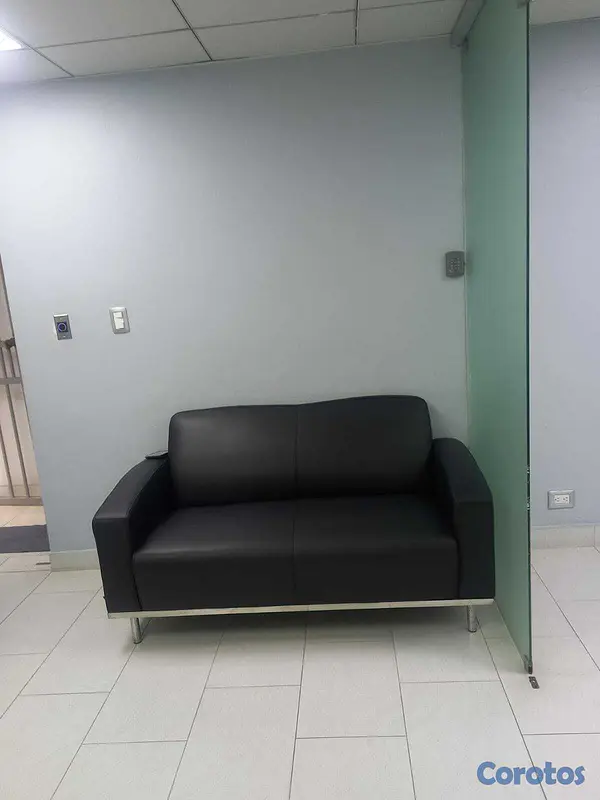 oficinas y locales comerciales - ALQUILO LOCAL EN PLAZA COMERCIAL 2