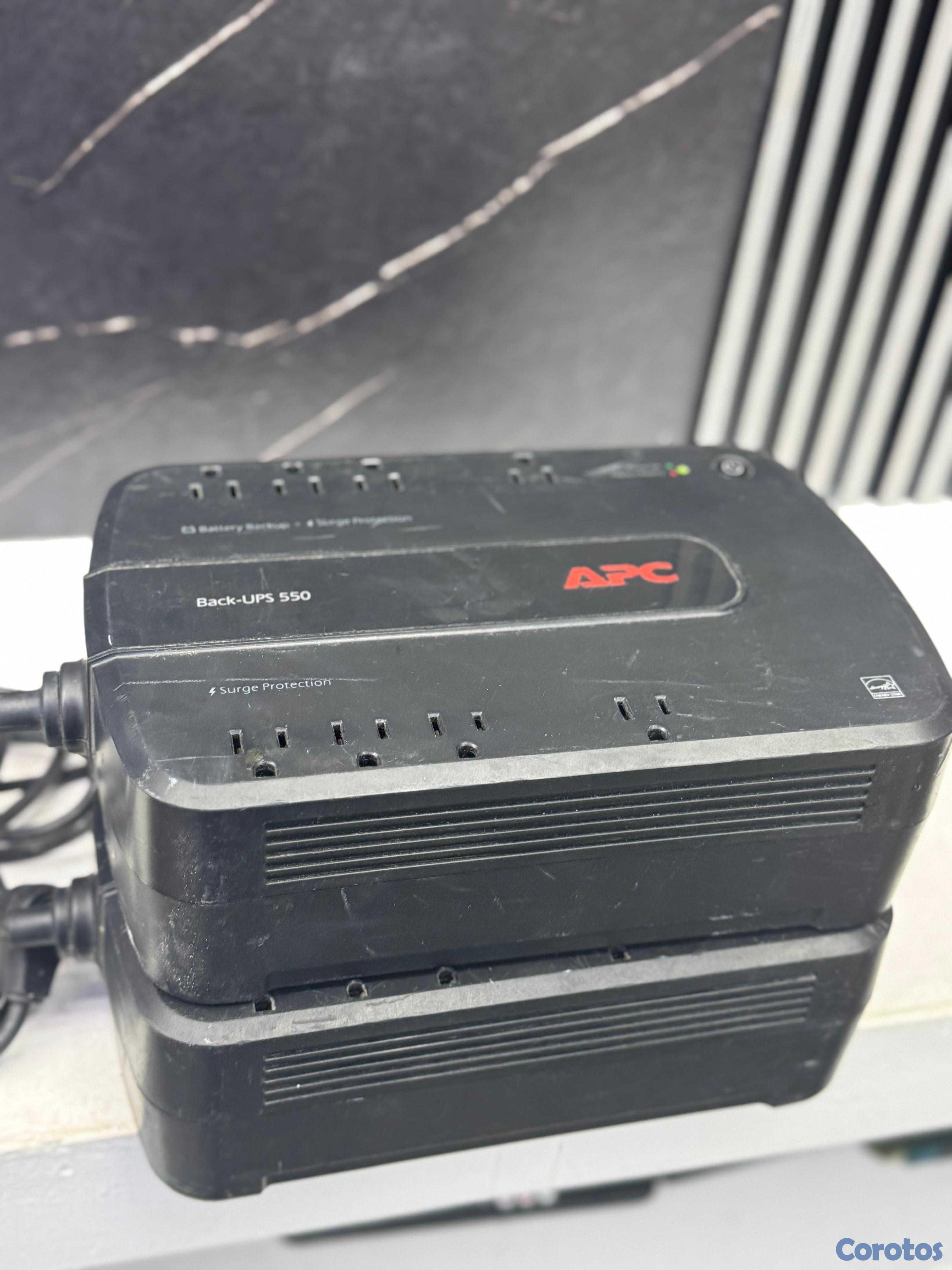 otros electronicos - UPS MARCA: APC de 550 watts 5