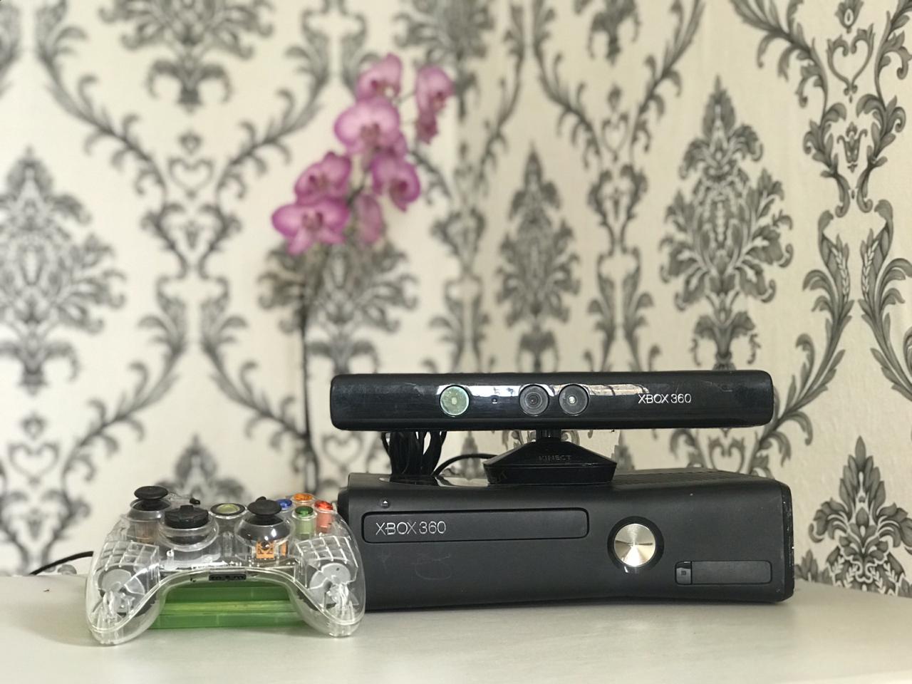 hobby y coleccion - Xbox 360 slim.