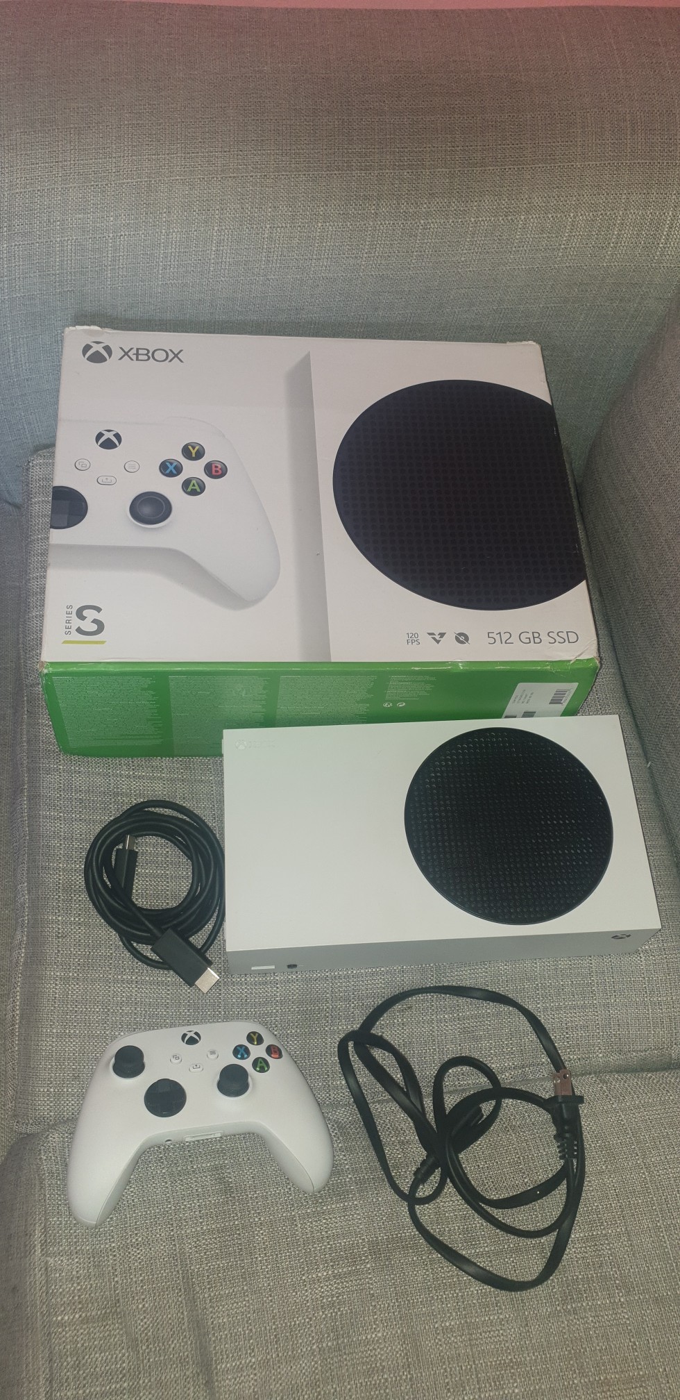 consolas y videojuegos - Xbox serie s 10/10 como nuevo, todos sus cables, caja y pila duracell.