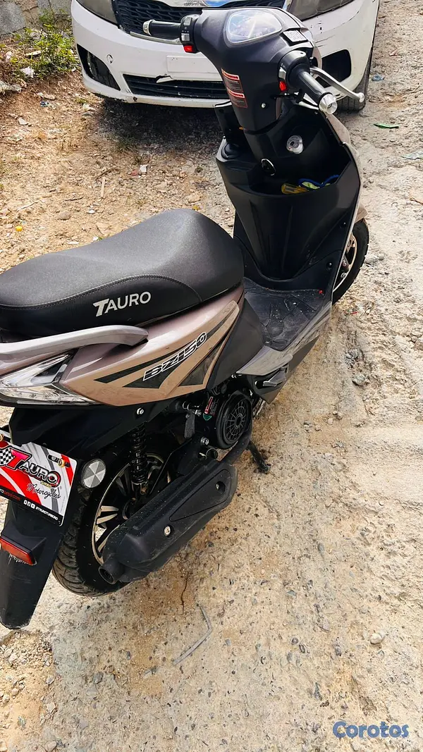 motores y pasolas - Pasola tauro 150 Tiene poco uso  4