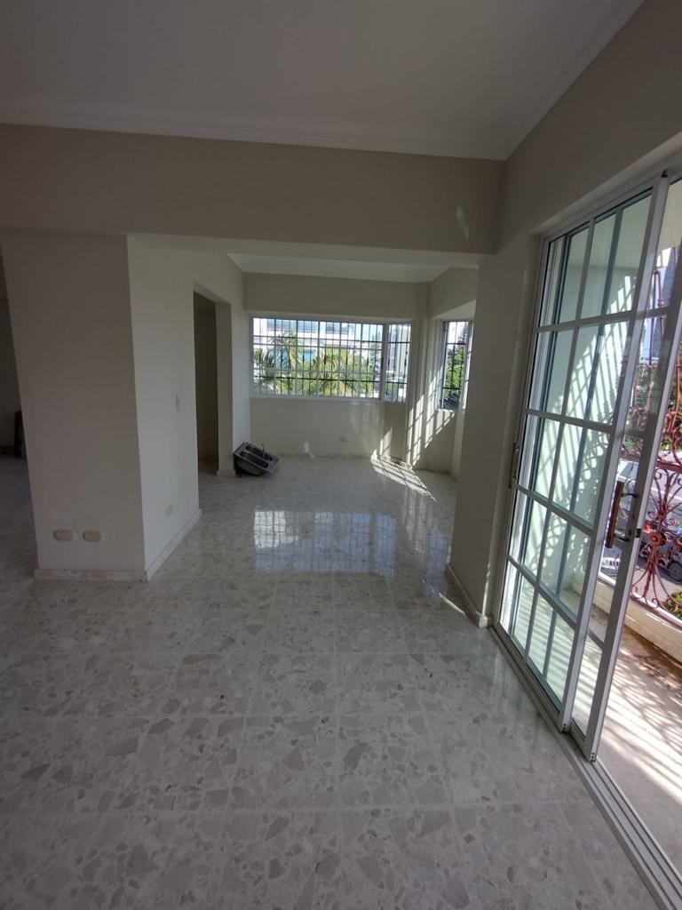 apartamentos - Alquiler Apartamento de 3 Habitaciones, Los Cacicazgos, Santo Domingo 3