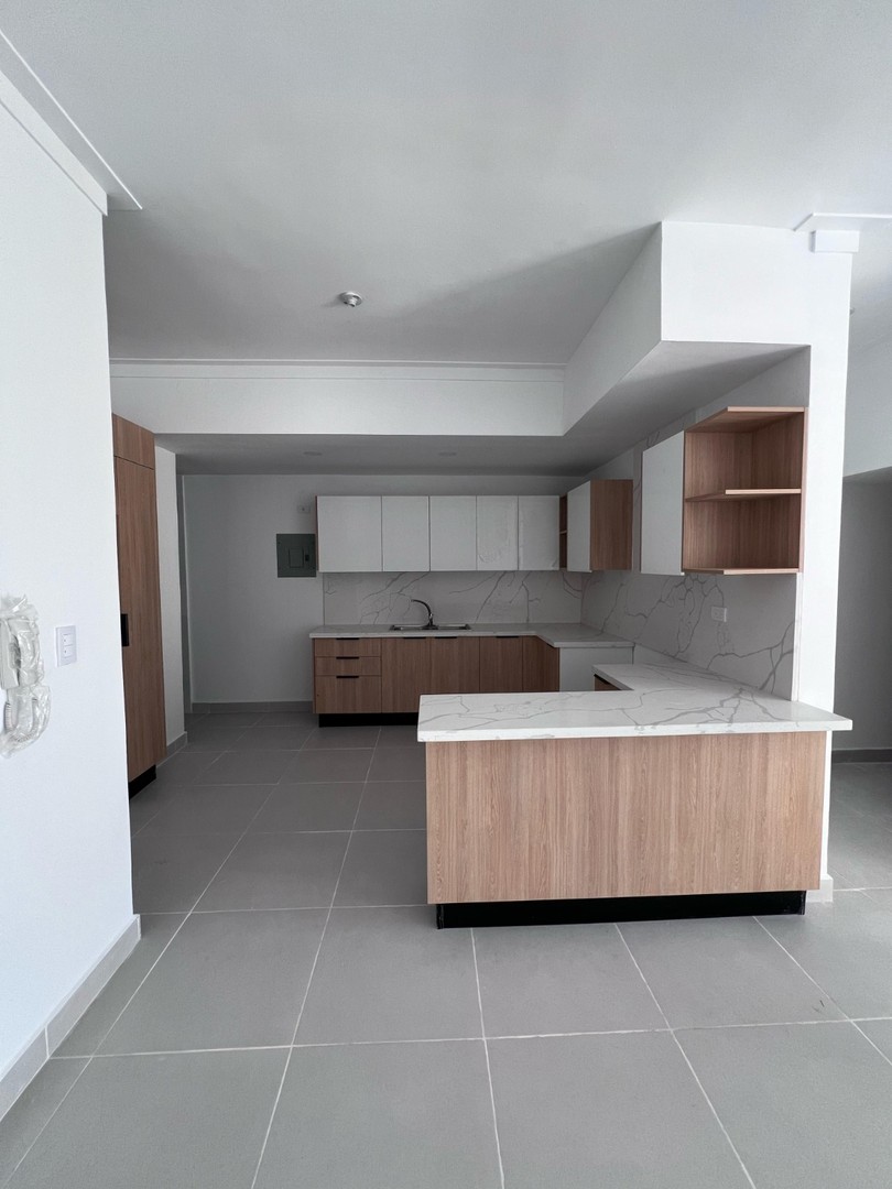 apartamentos - Apartamento Nuevo a Estrenar en Alquiler – Vacío
ZONA UNIVERSITARIA
USD1 ,200.00 4