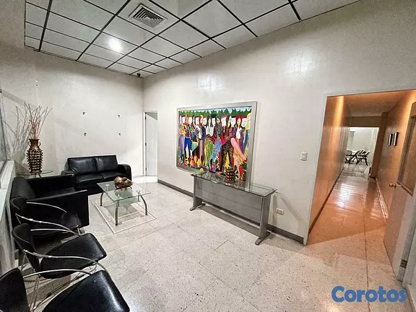 oficinas y locales comerciales - Oportunidad de Inversión, Excelente local en la Rómulo en punto comercial 2