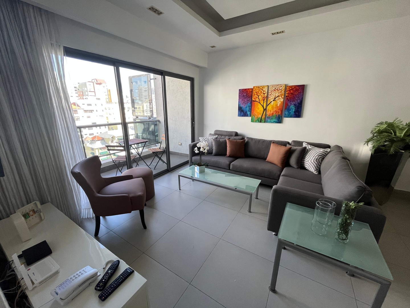 apartamentos - Apartamento En Alquiler En Piantini Amueblado De Dos Habitaciones 0