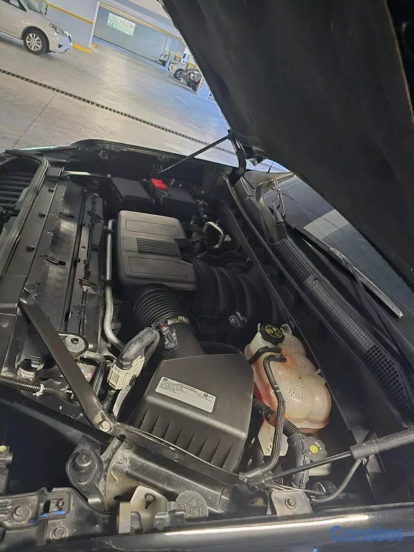 jeepetas y camionetas - chevolet silverado high country 2021 5