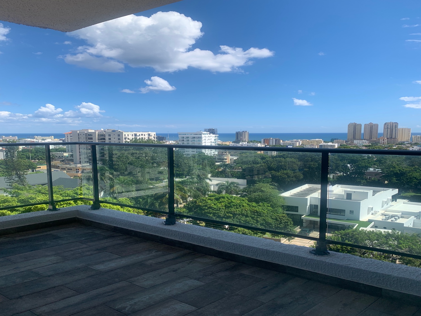 apartamentos - Vendo apto en La esperilla 
200.Mts. 
 5