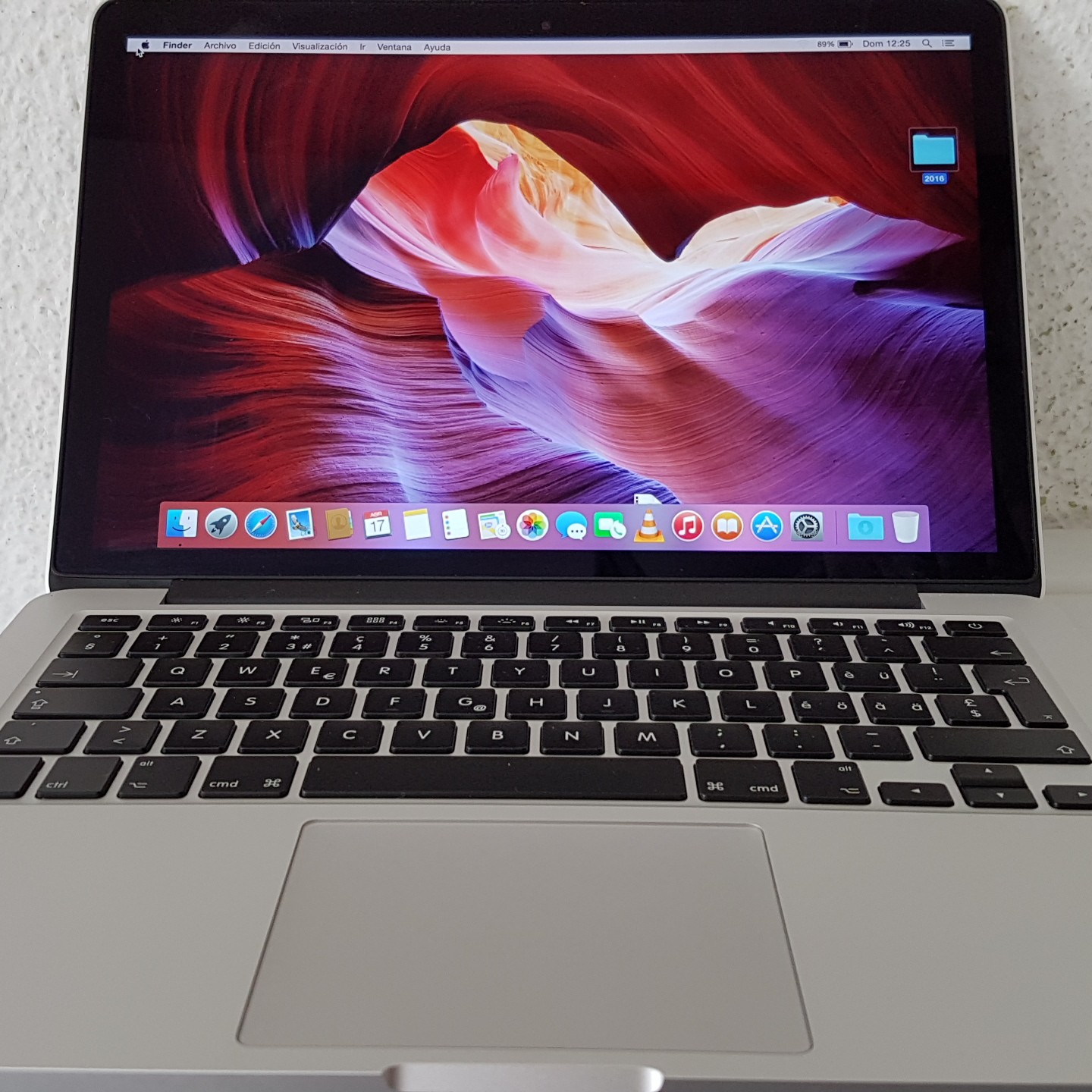 computadoras y laptops - macbook Pro Retina 13 Pulg Core i5 Ram 8gb Disco 256gb SSD Solido